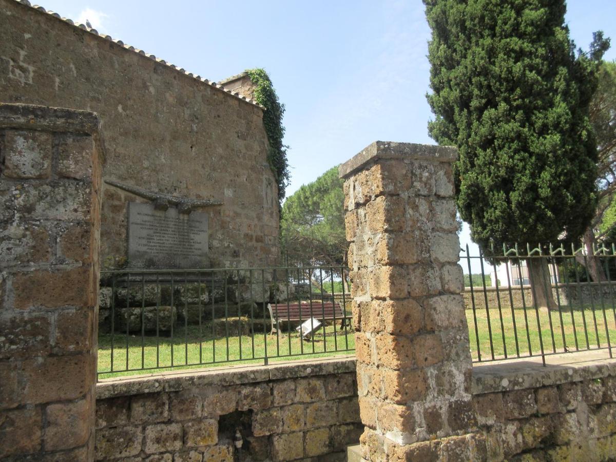 Radici Etrusche Sutri Hotel Exterior photo